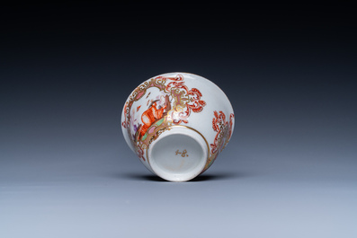 A polychrome Meissen porcelain chinoiserie tea bowl by J.G. H&ouml;roldt, Germany, ca. 1725