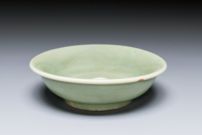 A Chinese Longquan celadon bowl, Ming
