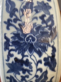 A Chinese blue and white 'bats and peaches' moonflask vase, 'bianhu', Daoguang mark, 19th C.