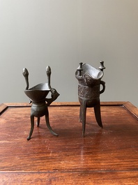 Two Chinese bronze ritual wine vessels, 'jue', 18/19th C.