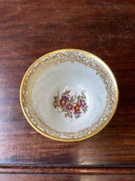 A polychrome Meissen porcelain chinoiserie tea bowl by J.G. H&ouml;roldt, Germany, ca. 1725