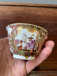 A polychrome Meissen porcelain chinoiserie tea bowl by J.G. H&ouml;roldt, Germany, ca. 1725
