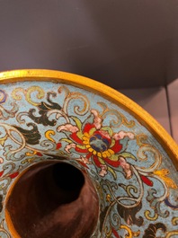 A Chinese cloisonn&eacute; 'gu' vase with lotus scrolls, 18/19th C.