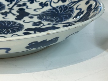 Une collection vari&eacute;e en porcelaine de Chine, 18/19&egrave;me