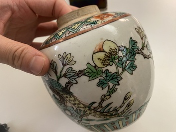 Une collection vari&eacute;e en porcelaine de Chine, 19&egrave;me