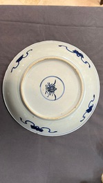 Une collection vari&eacute;e en porcelaine de Chine, 18/19&egrave;me