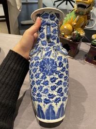 Une collection vari&eacute;e en porcelaine de Chine, 19&egrave;me