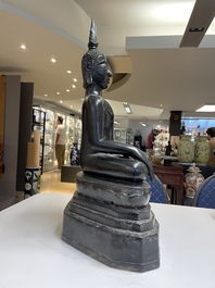 A tall bronze Buddha, Burma (Myanmar), Arakan State, 16/17th C.