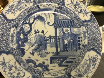 A Chinese blue and white 'Romance of the Three Kingdoms' dish, Yongzheng