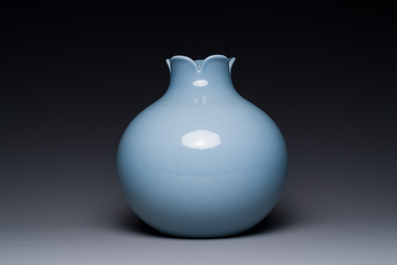 A Chinese lavender-blue-glazed pomegranate-shaped vase, Qianlong mark, 19/20th C.