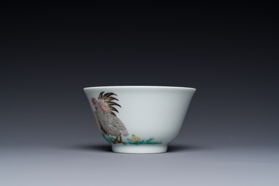 A Chinese famille rose 'chicken' cup, Yongzheng mark, 18/19th C.