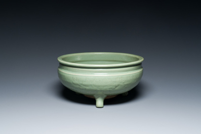 Two Chinese Longquan celadon tripod censers, Ming