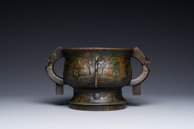 An unusual Chinese archaistic bronze censer with wooden cover, 'gui', Song