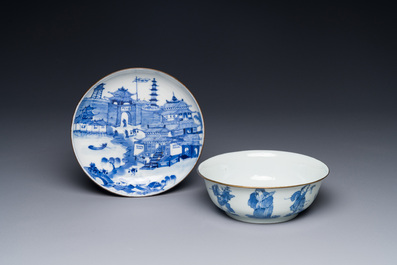 A Chinese blue and white 'Bleu de Hue' tazza and a bowl for the Vietnamese market, Shun Li Kun Ji 順利坤記 and Jin Yu Feng Ji 金玉鋒記 mark, 19th C.