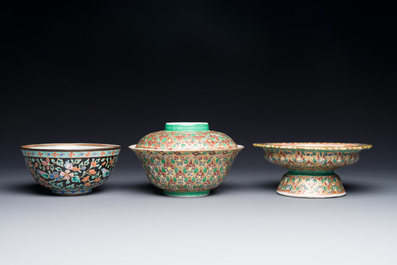 A Chinese Bencharong bowl, covered bowl and tazza for the Thai market, 19th C.