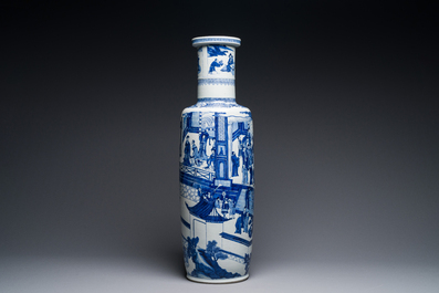 Grand vase de forme roulea en porcelaine de Chine en bleu et blanc &agrave; d&eacute;cor de 'Guo Ziyi 郭子儀拜壽', Kangxi