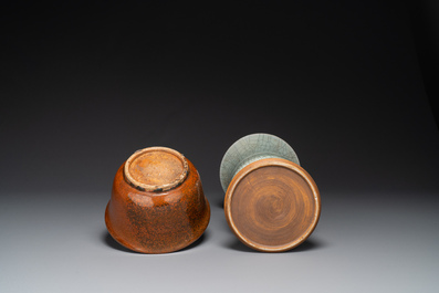 A Chinese ge-type 'gu' vase and an iron-rust-glazed bowl, 19th C.