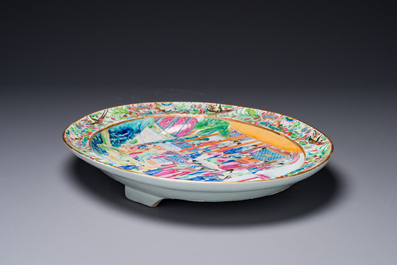 An oval Chinese Canton famille rose dish with narrative design, 19th C.