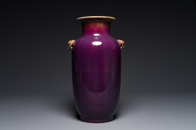 A Chinese lantern-shaped flamb&eacute;-glazed vase, 18/19th C.