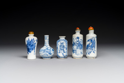 Five various Chinese blue and white snuff bottles, Yongzheng mark, 19/20th