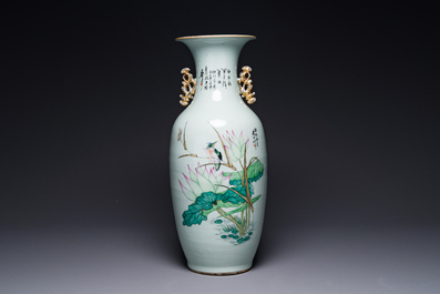 A Chinese famille rose vase, Yu Zhao 余钊 signed, 19/20th C.