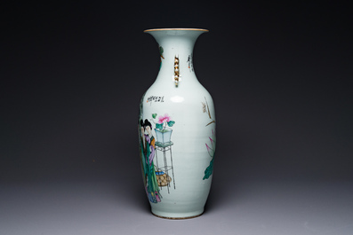 Vase en porcelaine de Chine famille rose, sign&eacute; Yu Zhao 余钊, 19/20&egrave;me