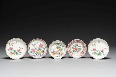 Een gevarieerde verzameling Chinees famille rose porselein, Yongzheng/Qianlong