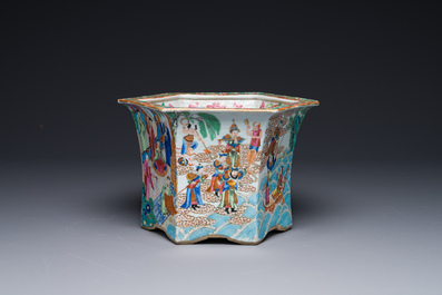 A very fine hexagonal Chinese Canton famille rose jardiniere, 19th C.