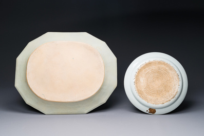 A Chinese armorial dish and a plate for the Dutch market with the arms of 'De Heere', Qianlong