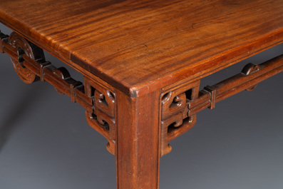 A large rectangular Chinese huanghuali wooden table, 19/20th C.