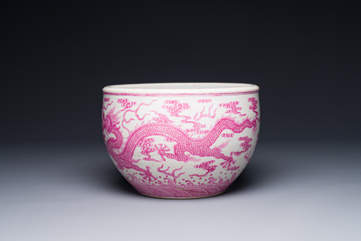 A small Chinese puce-enamelled 'dragon' fish bowl, 19/20th C.