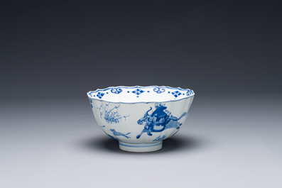 Een Chinese blauw-witte kom met Mongoolse jachtsc&egrave;nes, Chenghua merk, Kangxi