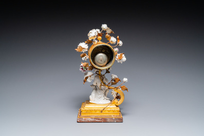 A French ormolu-mounted porcelain mantel clock, 18/19th C.