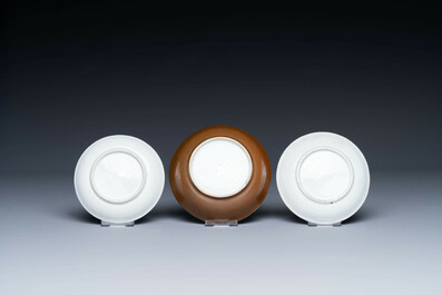 A varied collection of Chinese famille rose and Imari-style porcelain, Yongzheng and later