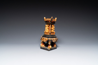 A Chinese gilt lacquer altar piece or 'chanab' for the Straits or Peranakan market, 19/20th C.