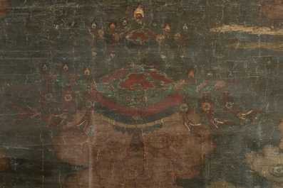 Ecole chinoise : Portrait d'Avalokitesvara, encre et couleur sur soie, Ming