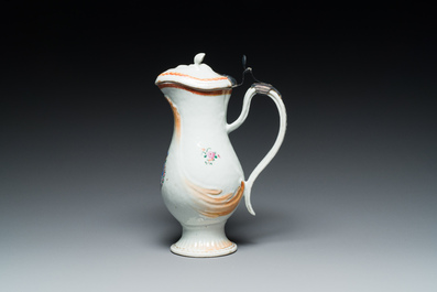 A rare Chinese export porcelain ewer and basin with crowned monogram 'RLI', Qianlong