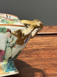 Service &agrave; th&eacute; de 11 pi&egrave;ces en porcelaine de Chine famille rose de Canton, 19&egrave;me