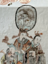 Een vierkante Chinese qianjiang cai vaas, gesigneerd Huang Ruming 黃汝銘, 19/20e eeuw