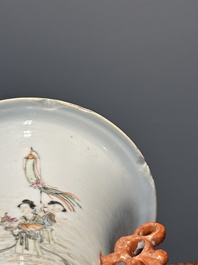 Vase en porcelaine de Chine qianjiang cai, sign&eacute; Wang Xingli 汪興黎, 19/20&egrave;me