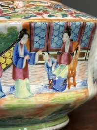 Service &agrave; th&eacute; de 11 pi&egrave;ces en porcelaine de Chine famille rose de Canton, 19&egrave;me