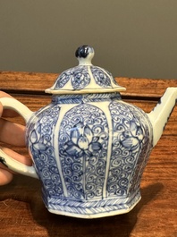 A Chinese blue and white tea caddy and two teapots, Kangxi/Qianlong
