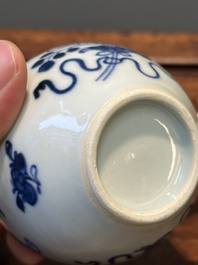 A Chinese blue and white tea caddy and two teapots, Kangxi/Qianlong