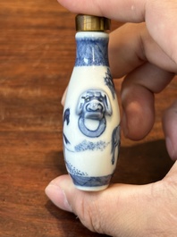 Three Chinese blue and white snuff bottles, Yongzheng mark, 19th C.