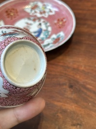 Cinq tasses et soucoupes en porcelaine de Chine famille rose &agrave; d&eacute;cor figuratif, Yongzheng