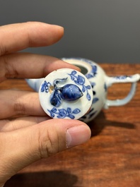 A Chinese blue and white tea caddy and two teapots, Kangxi/Qianlong