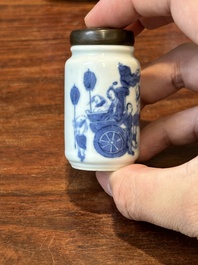 Three Chinese blue and white snuff bottles, Yongzheng mark, 19th C.