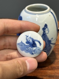 A Chinese blue and white tea caddy and two teapots, Kangxi/Qianlong