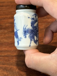 Three Chinese blue and white snuff bottles, Yongzheng mark, 19th C.