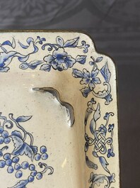 Two Chinese Canton enamel square trays with narrative design, Shou 壽 mark, 18/19th C.